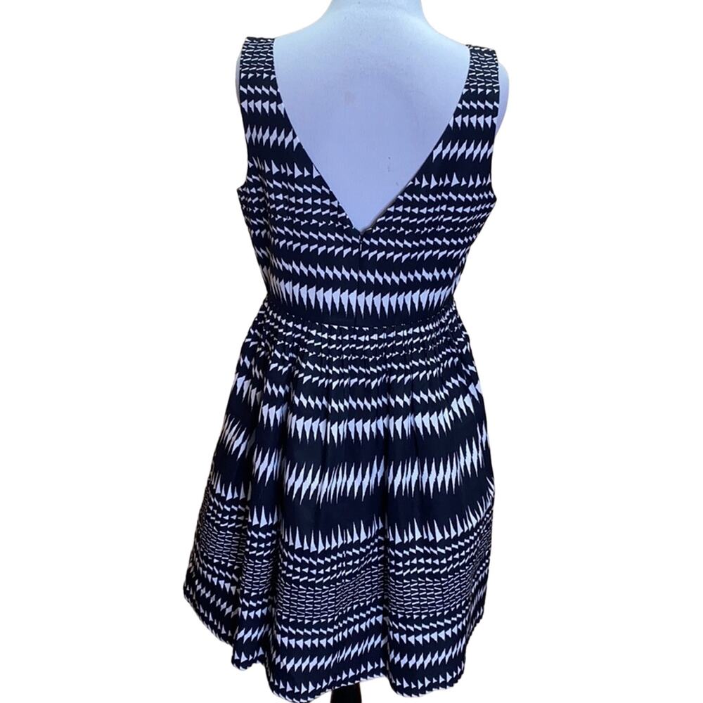 J. Crew Collection Black & White Wrap Fit & Flare Dress New with tags Size 6 - Picture 5 of 10